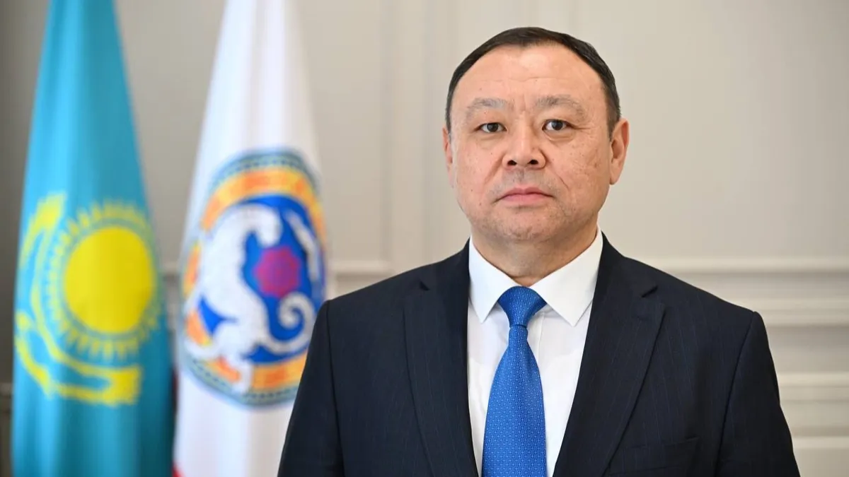 Абзал Нукенов