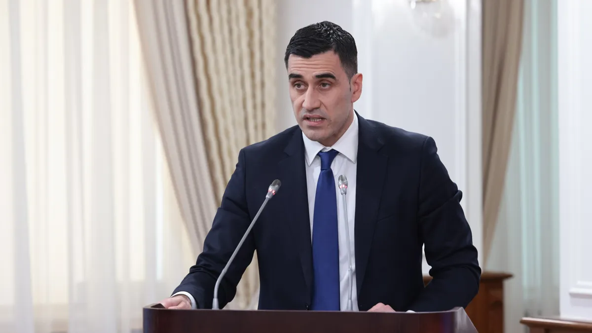 Генеральный секретарь Казахстанской федерации футбола Давид Лория