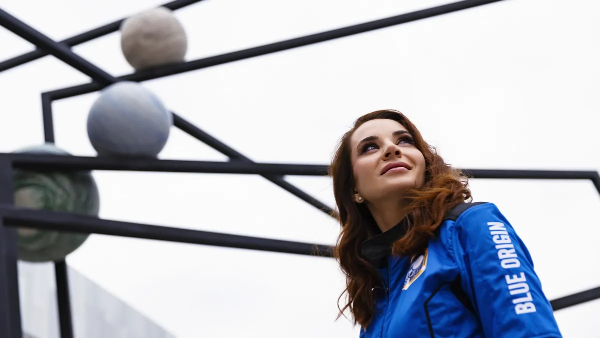 Данна Карагусова