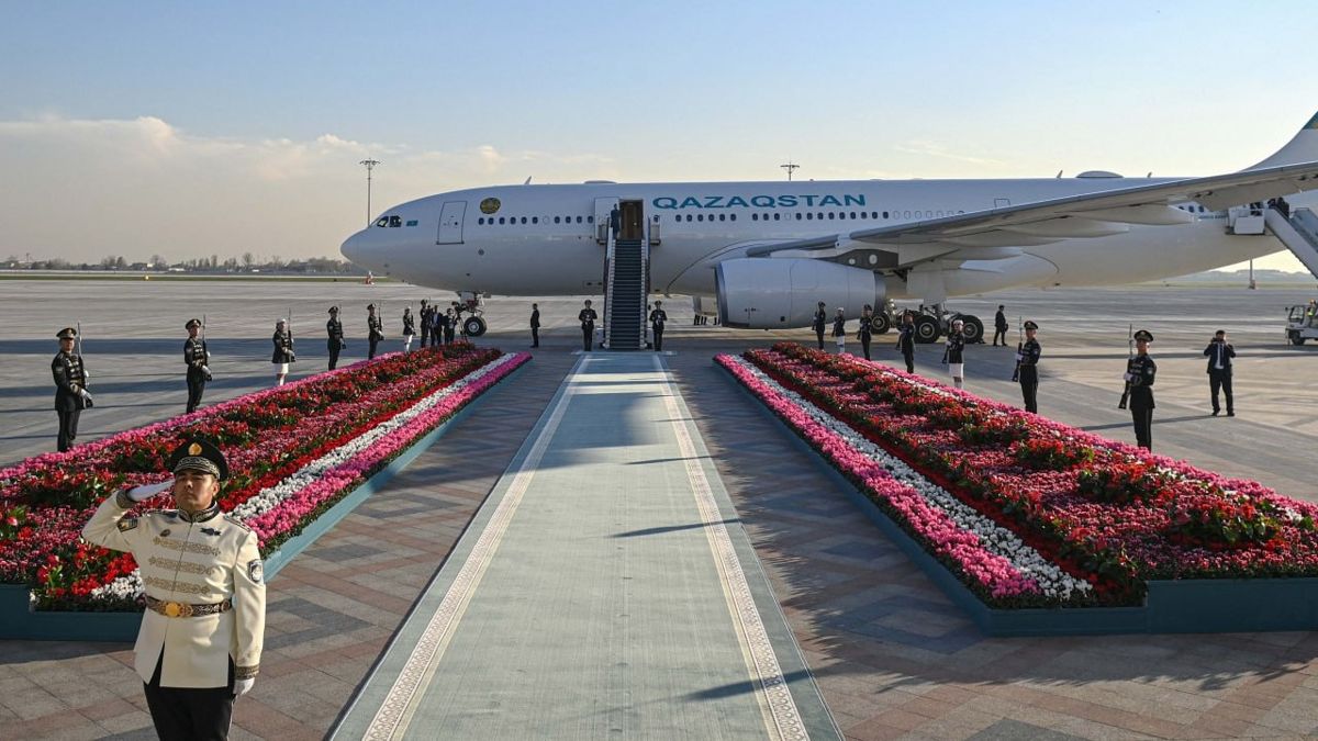 Борт №1 прилетел в Ташкент