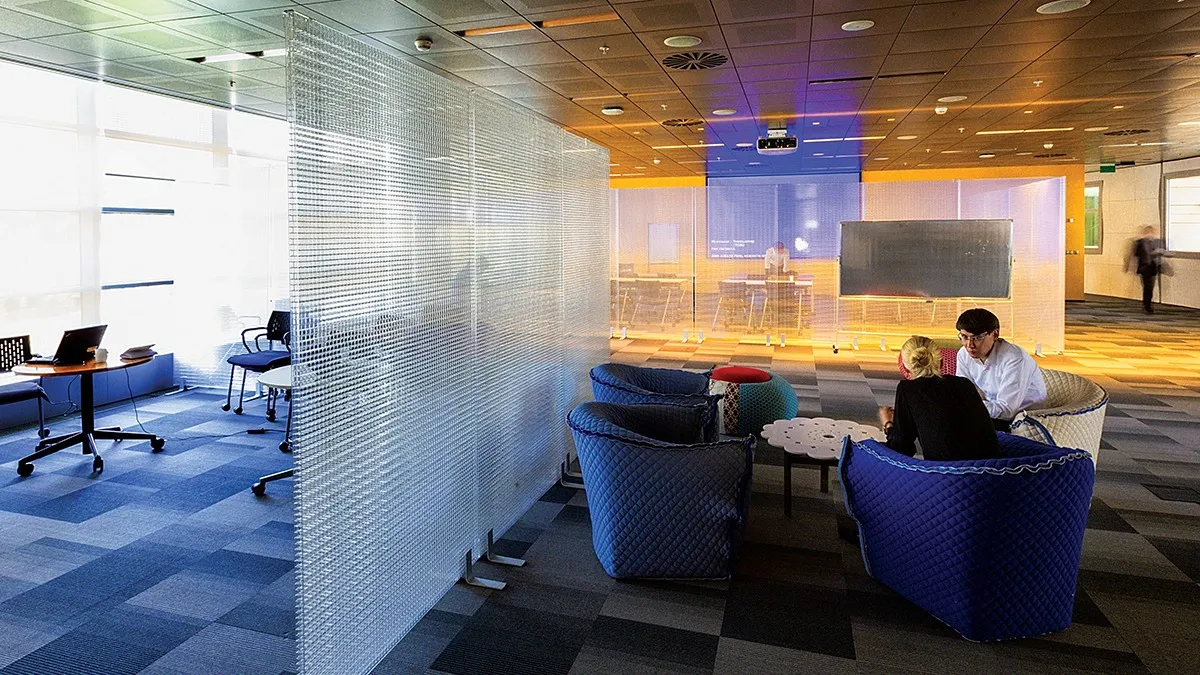 коммерческая недвижимость, офисы, менеджер, сотрудники