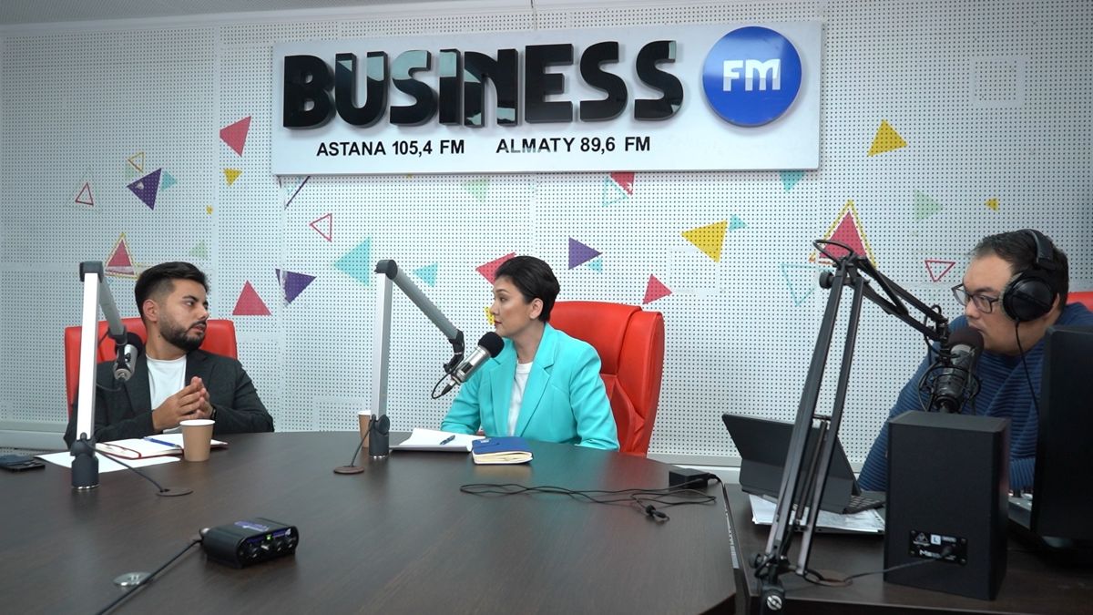 Артур Мискарян и Анар Макашева