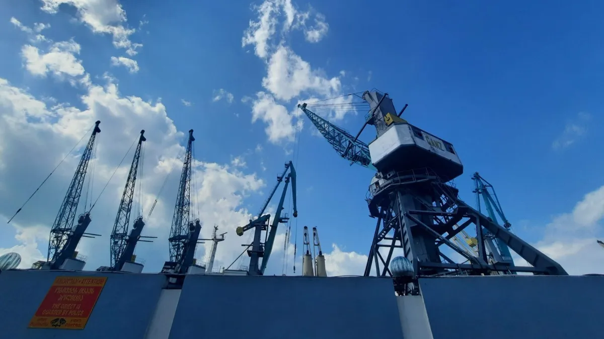 Батумский порт