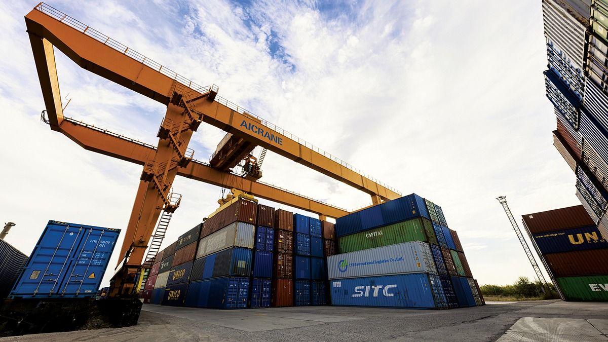 контейнер, грузоперевозки, склад, логистика, кран