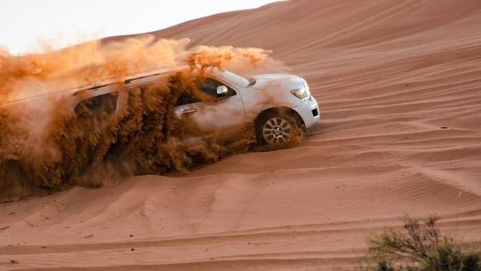 Ралли по песчаным барханам