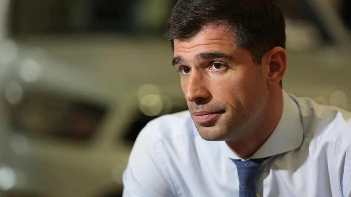 Андрей Лаврентьев