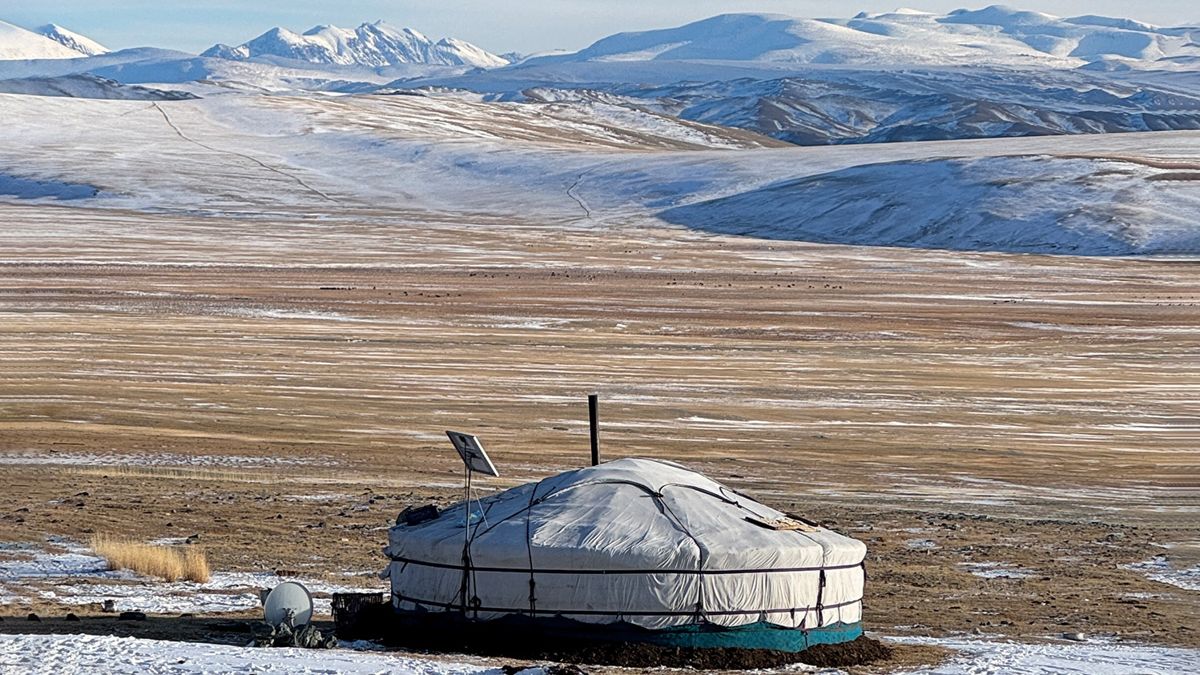 Алтай, Толукпаев, Тойбазаров