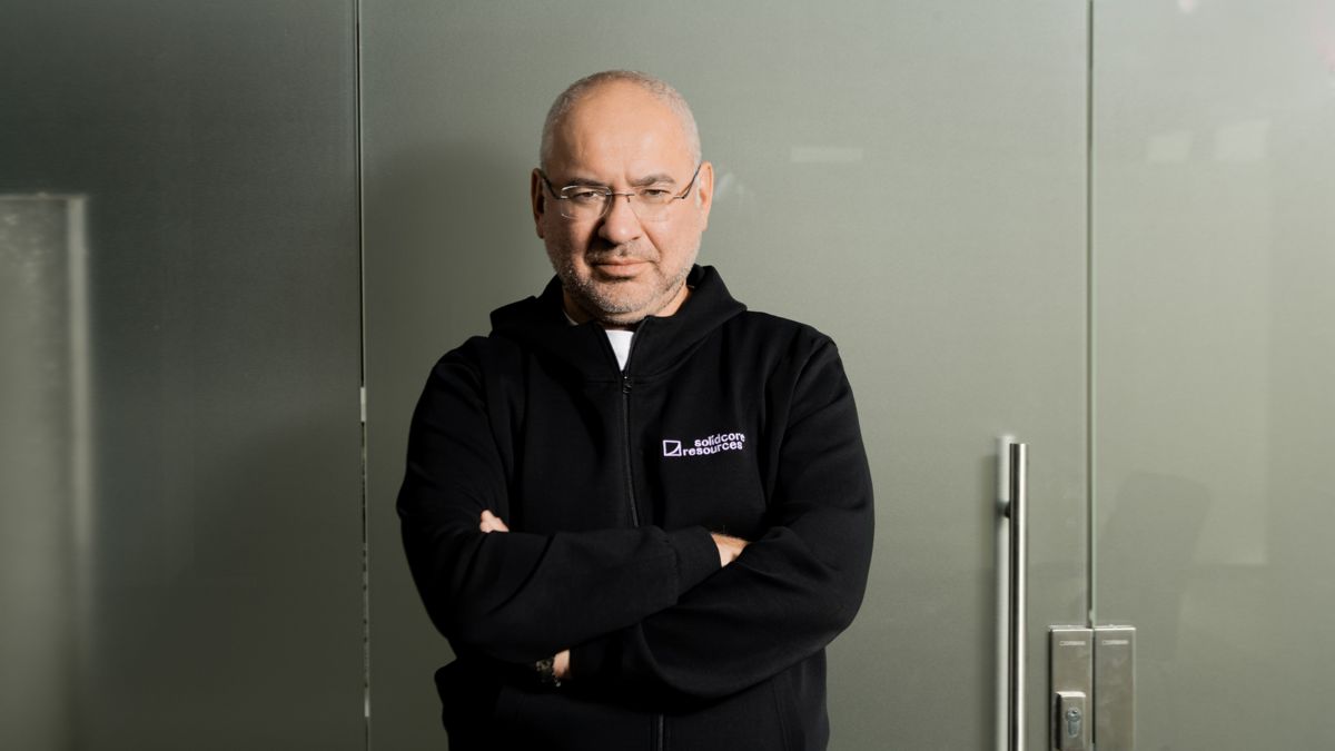 Виталий Несис