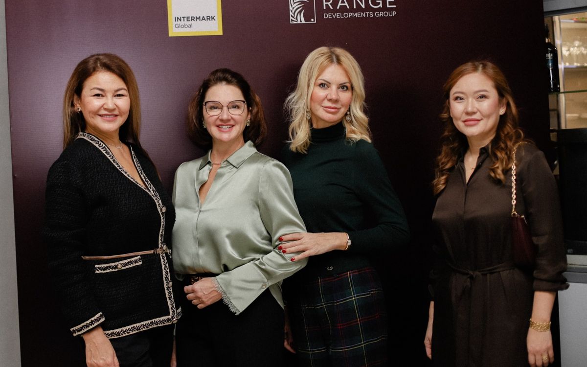 Зульфия Хайбуллина, Ольга Катрич, Юлия Бабкина, Людмила Тен 