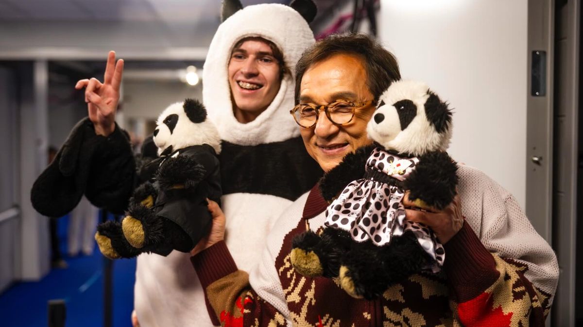 Михаил Шайдоров и&nbsp;Джеки Чан, гала-концерт Олимпиады&nbsp;&mdash; 2026