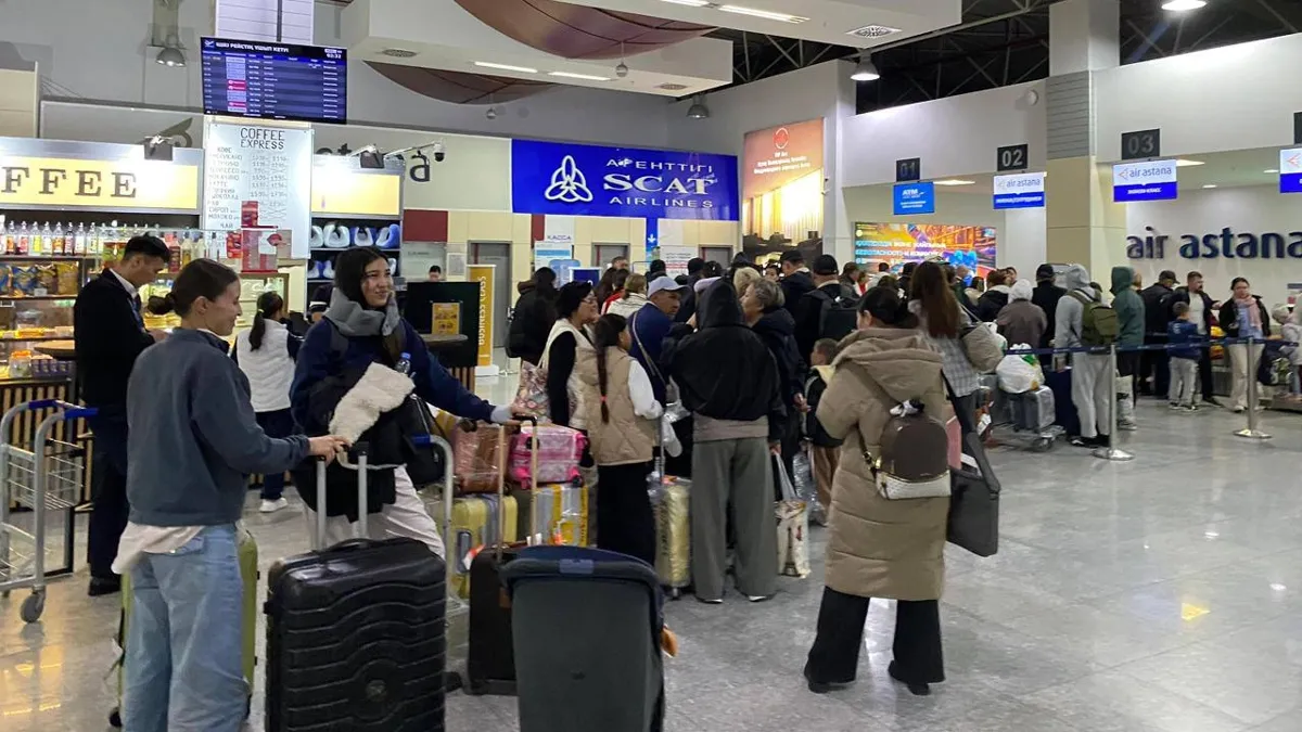 эвакуация пассажиров, посадка на самолет, аэропорт, туризм