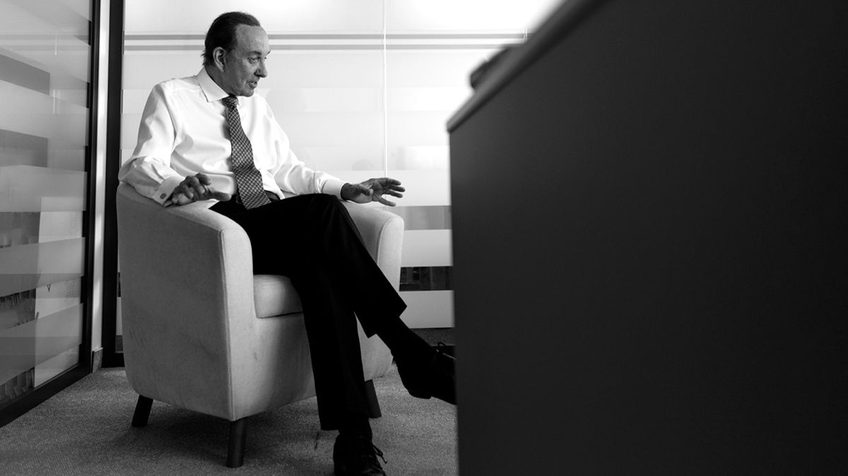 Питер Фостер