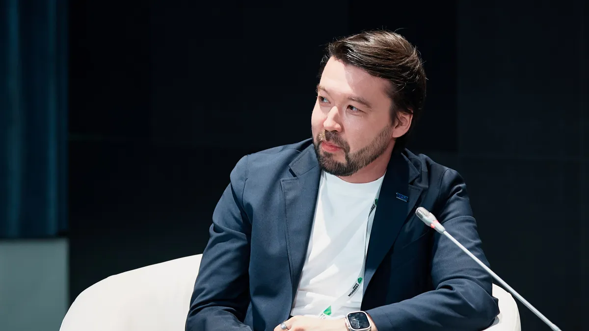 Санжар Сулейманов