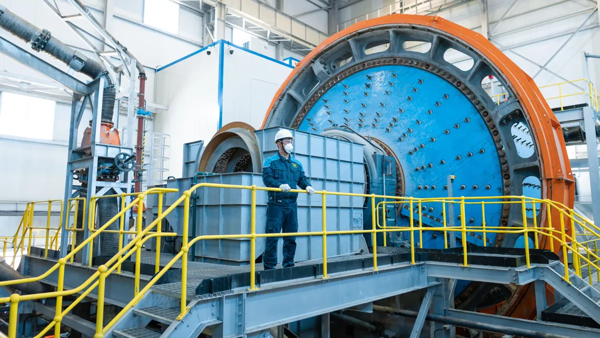 Алтыналмас, на проекте Акбакай