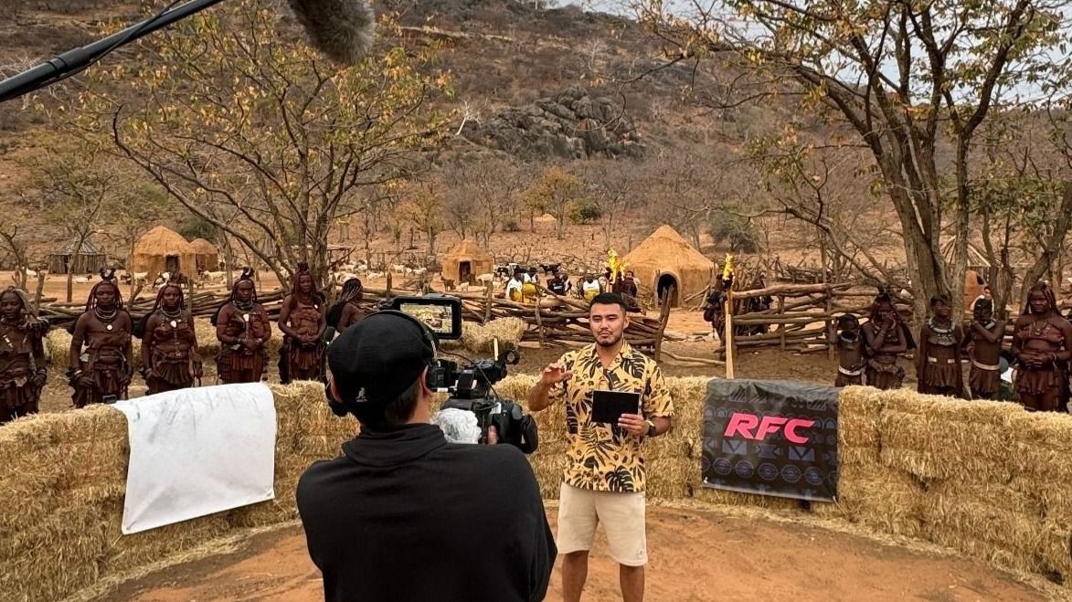 На съемках реалити-шоу в Намибии