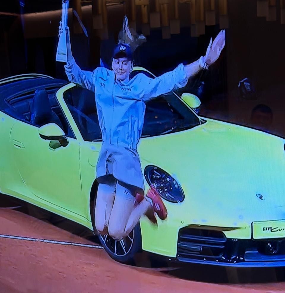 Елена Рыбакина