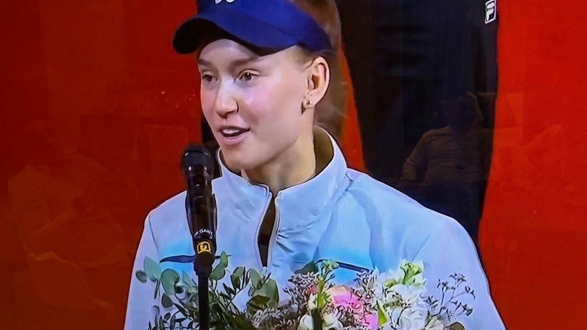 Елена Рыбакина