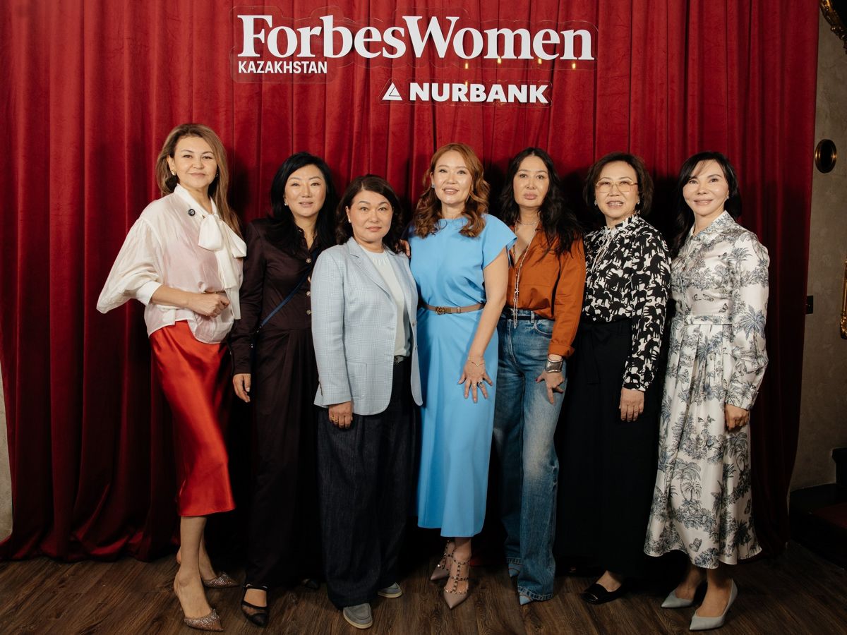 Зульфия Хайбуллина, Жанна Кан, Анар Рахимбаева, Людмила Тен, Гаухар Каппарова, Чинара Бугимбаева, Амина Касымова