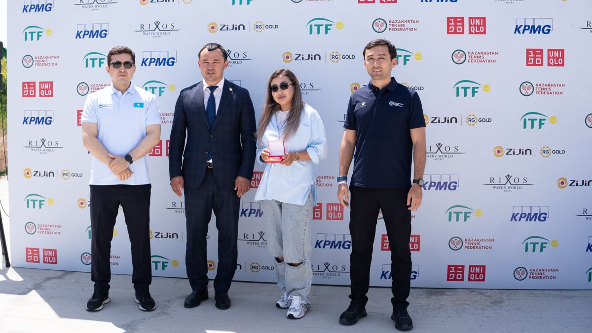 организаторы Zijin RG Gold Open