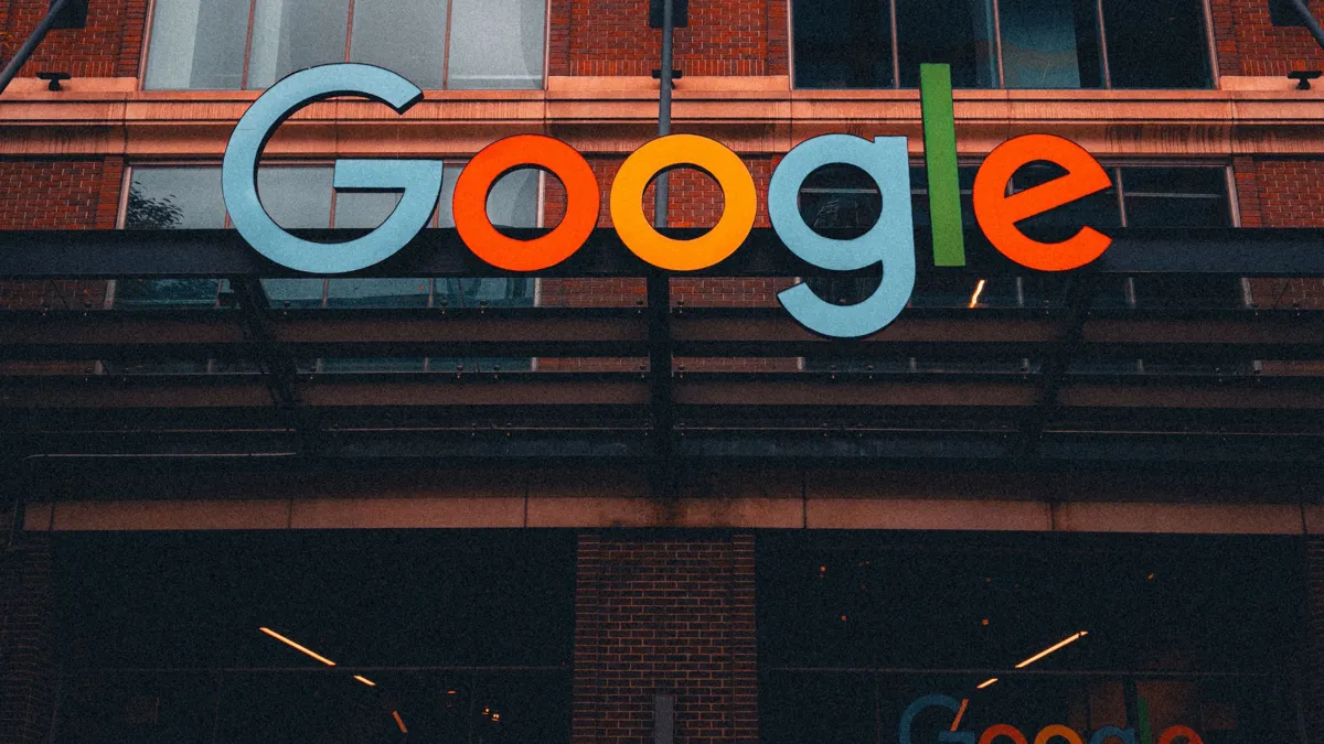 офис Google, логотип