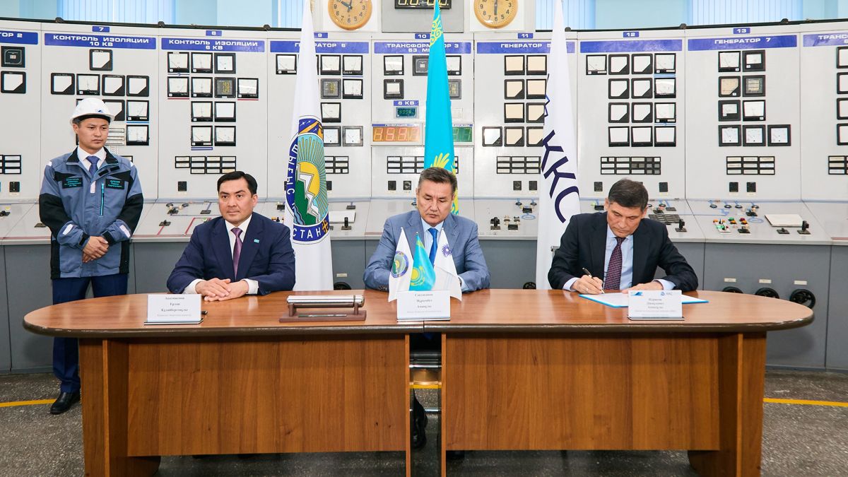 Ерлан Аккенженов, Нурымбет Сактаганов и Динмухамет Идрисов