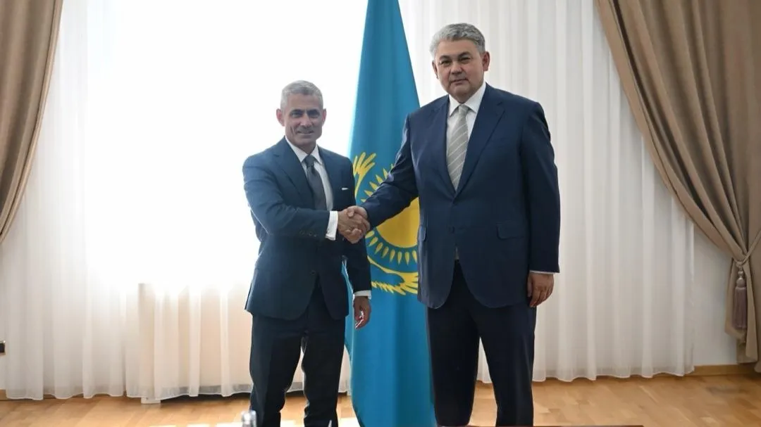Пол Капур и Ермек Кошербаев