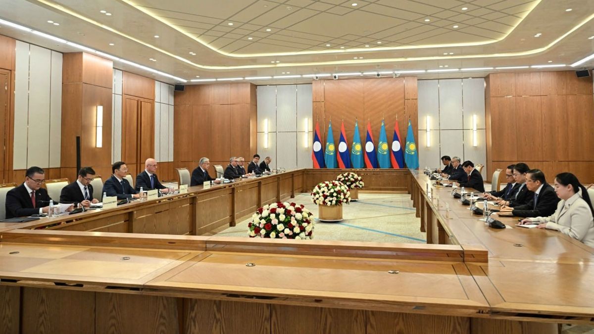 На&nbsp;переговорах с&nbsp;делегацией Лаоса в&nbsp;расширеннос формате