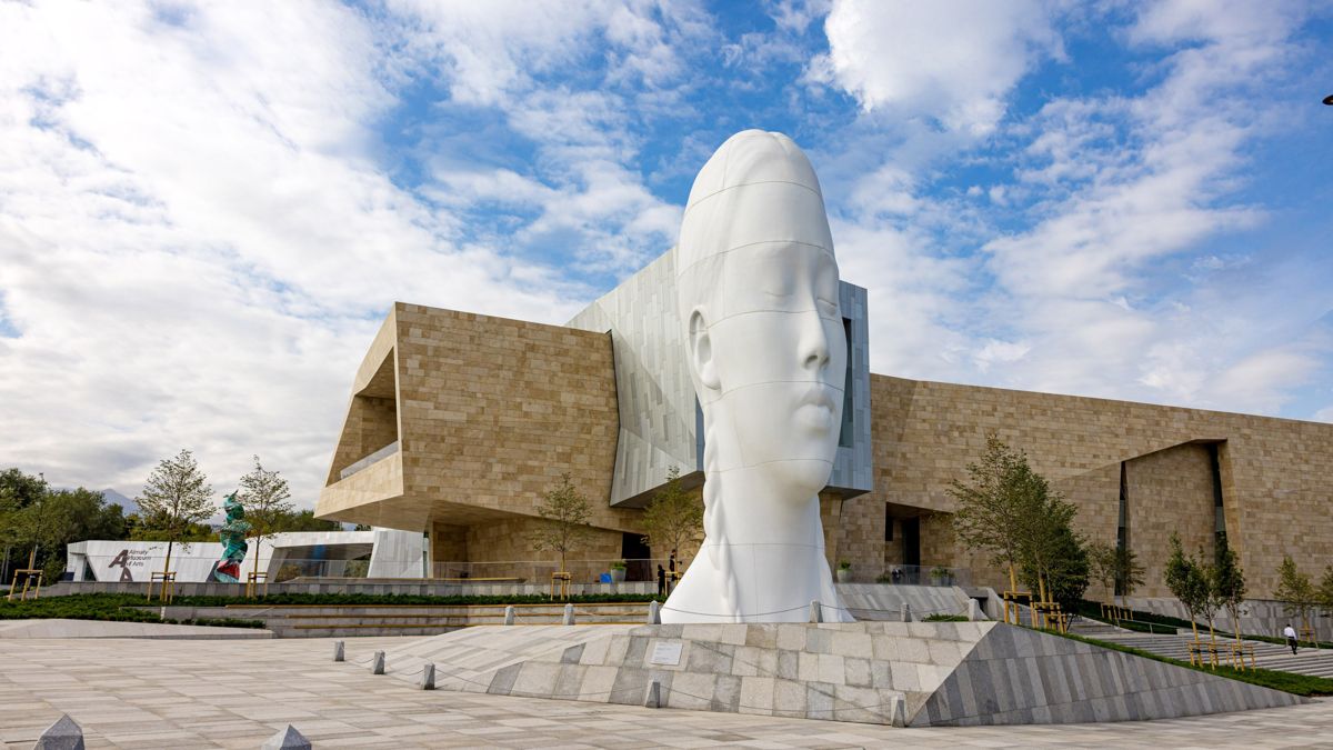  Almaty Museum of Arts 