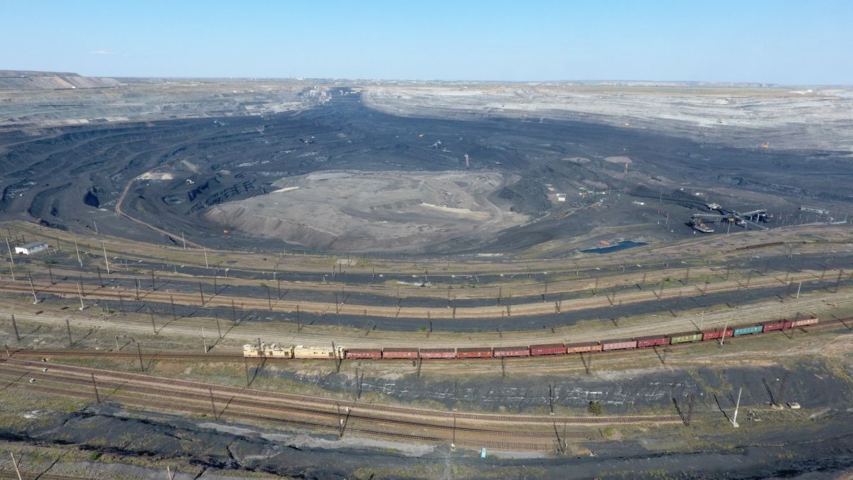 «Богатырь Комир», разрез