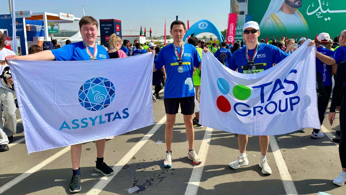 Сотрудники TAS GROUP на&nbsp;марафоне в&nbsp;Дубаи, ОАЭ (Азия)