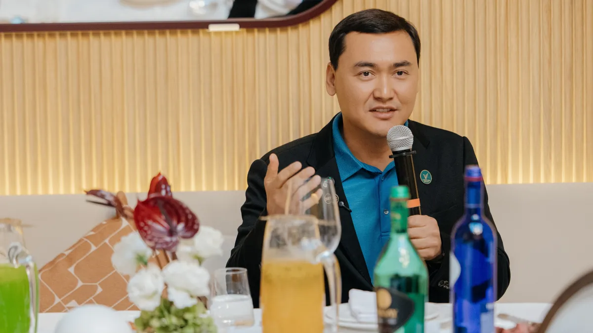 Айгазы Кусаинов